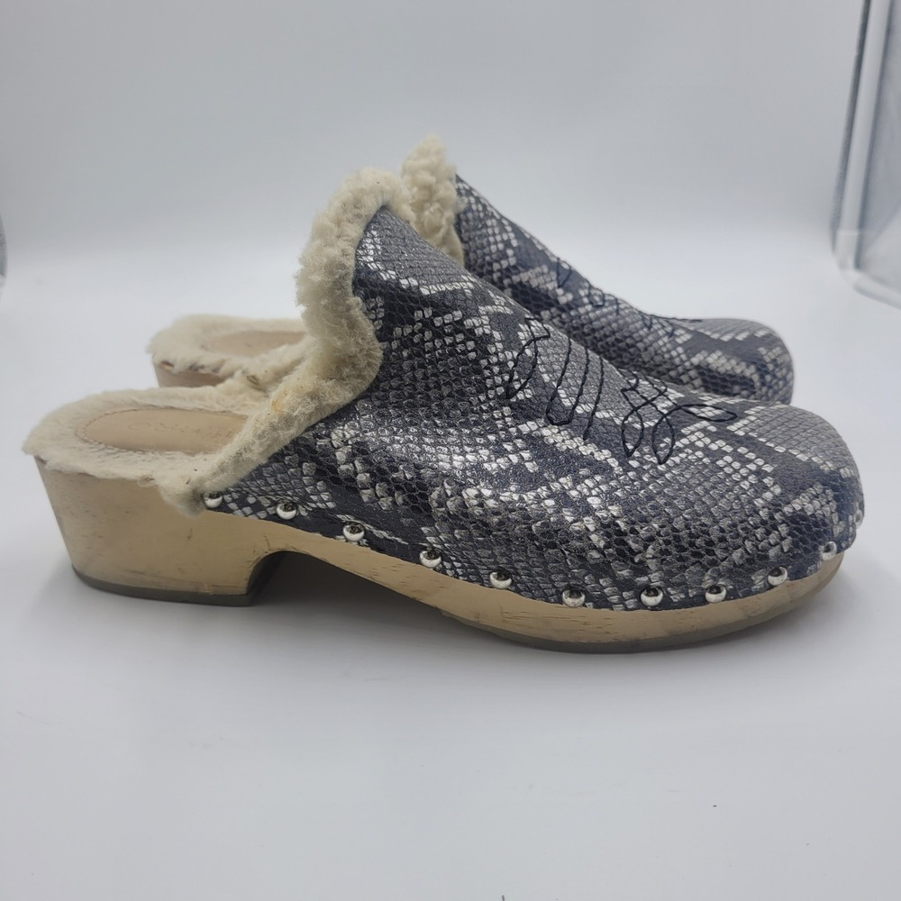 Pilcro Snakeskin Printed Shearling Lined Wooden Clogs Grey White Size 10 READ